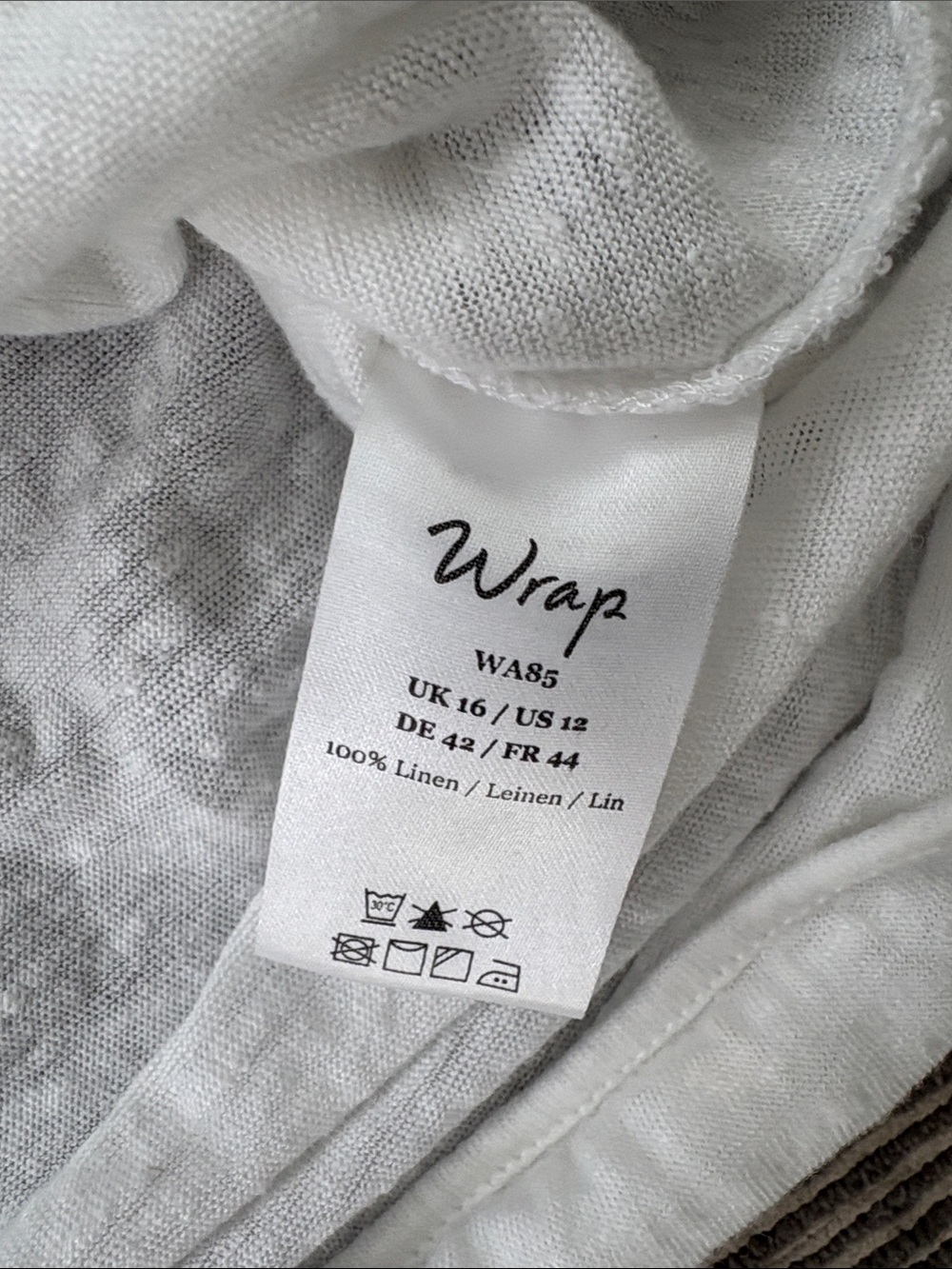 WRAP Linen Top - Picture 5 of 5